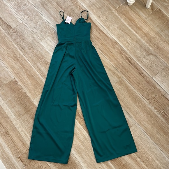 Emerald green jump suit - Picture 6 of 10